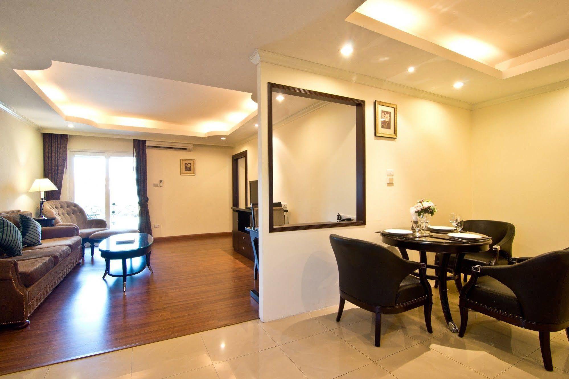 Lk Royal Suite Pattaya Εξωτερικό φωτογραφία